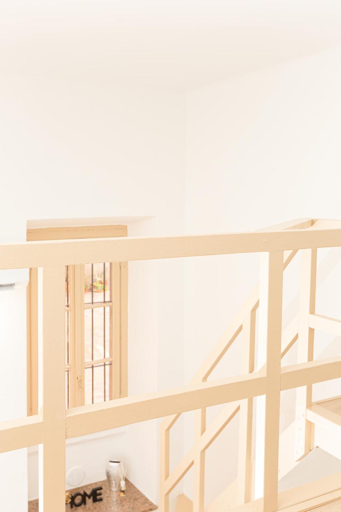 Cream Little Apartment - M1 - City Center Милано Екстериор снимка